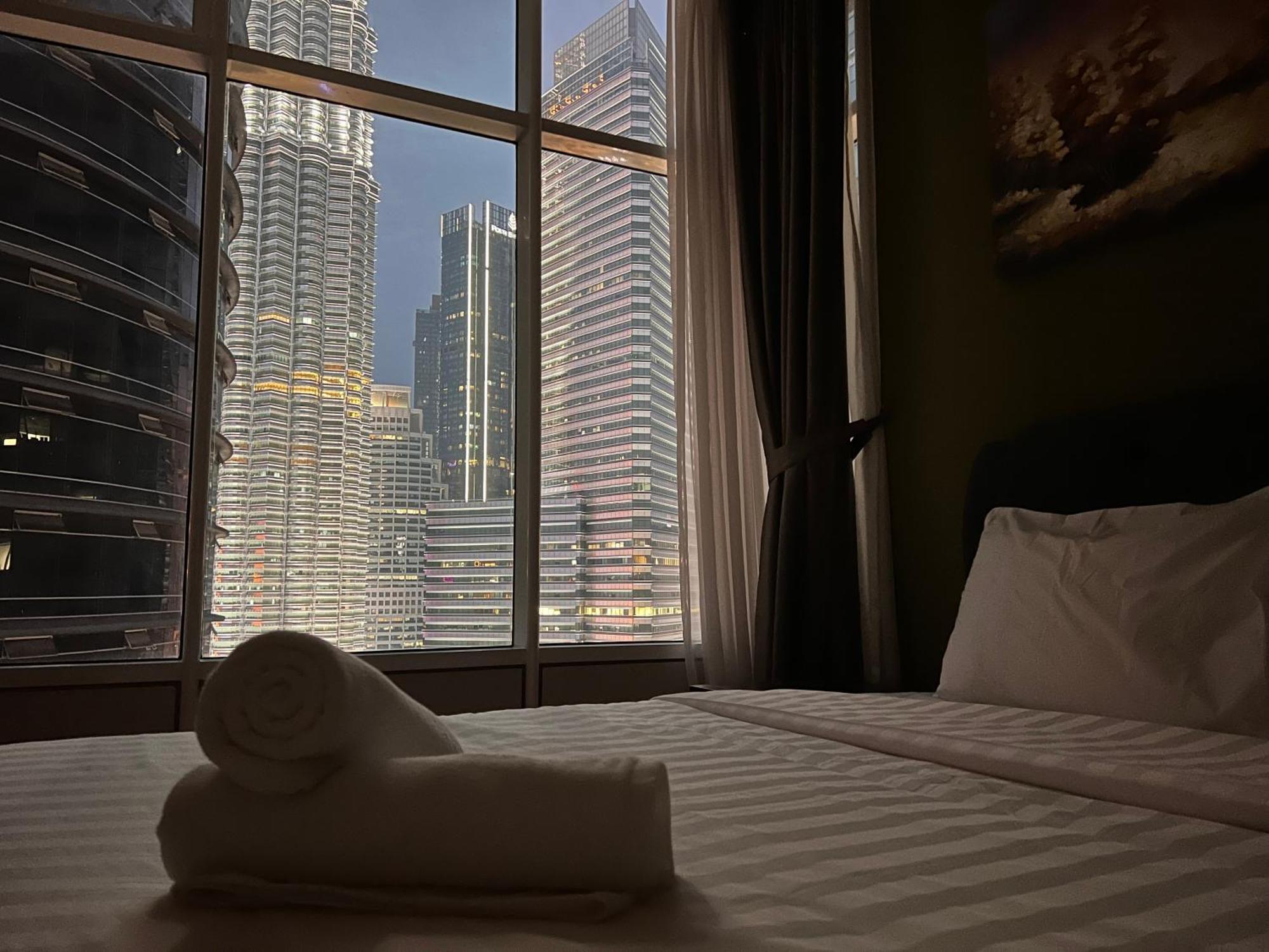 Sky Suites At Klcc By Mitstay กัวลาลัมเปอร์ ภายนอก รูปภาพ